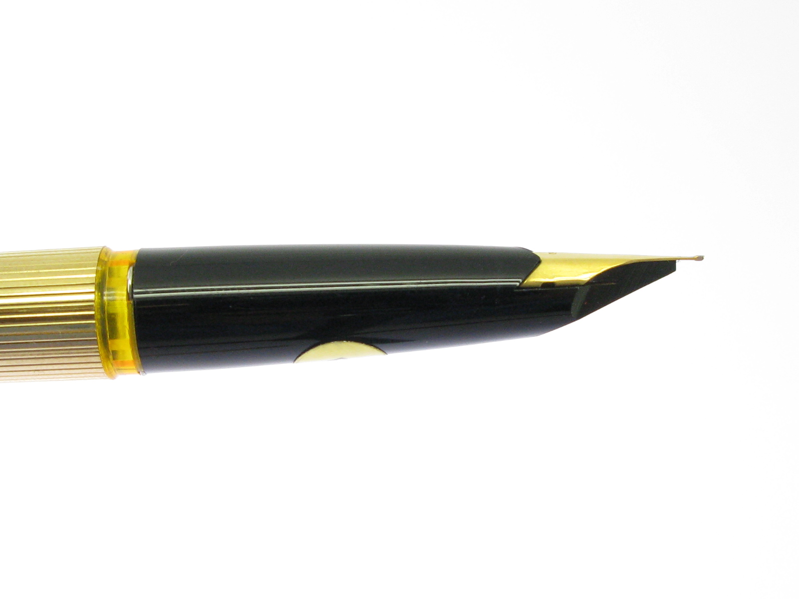 23626 MONTBLANC 1246 GERMANY モンブラン 1246 ゴールドカラー ペン先